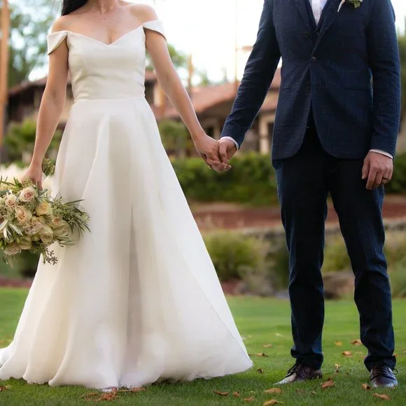 Leanne Marshall 'Eliza' - Picture 8 of 12